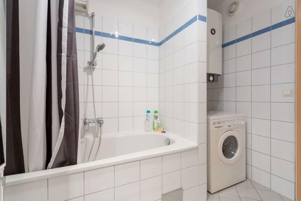 Relaxing Terrace Apartment In Lively Area 비엔나 외부 사진