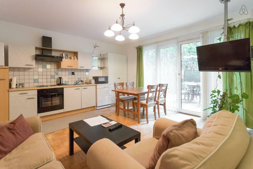 Relaxing Terrace Apartment In Lively Area 비엔나 외부 사진